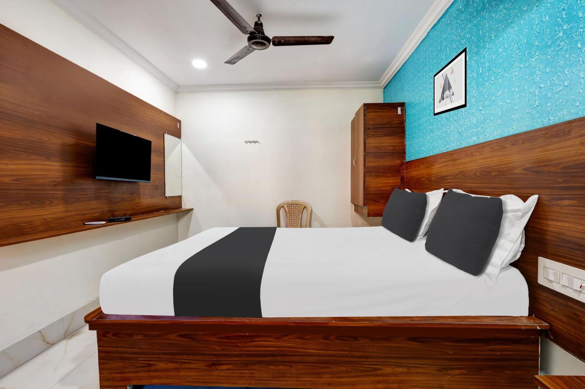Hotel O Gangothri Lodge Visákhapatnam Kültér fotó