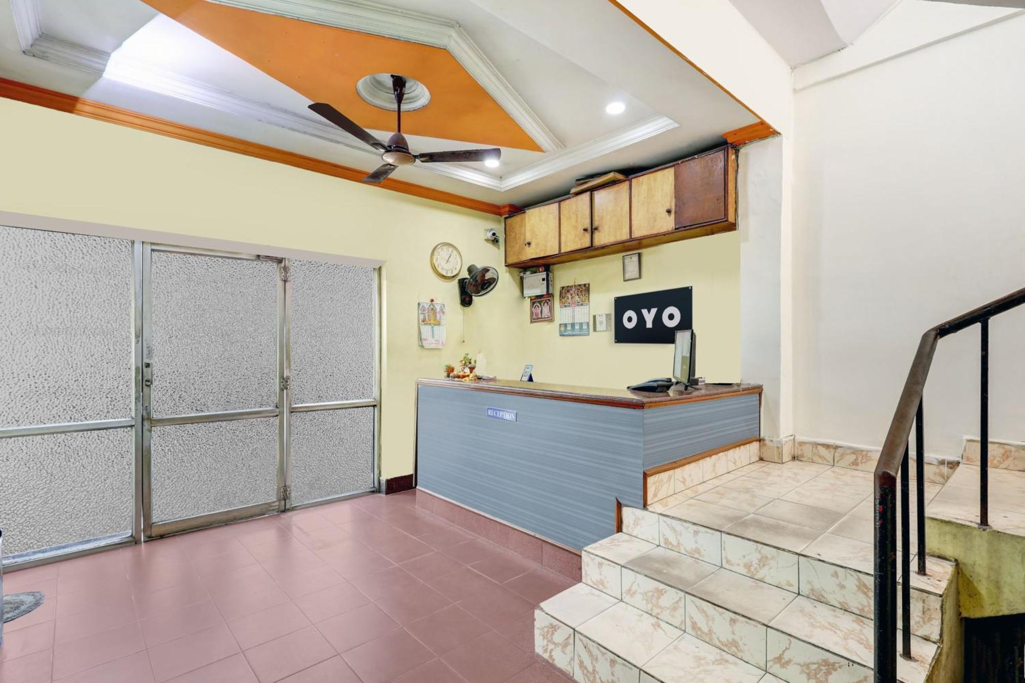 Hotel O Gangothri Lodge Visákhapatnam Kültér fotó