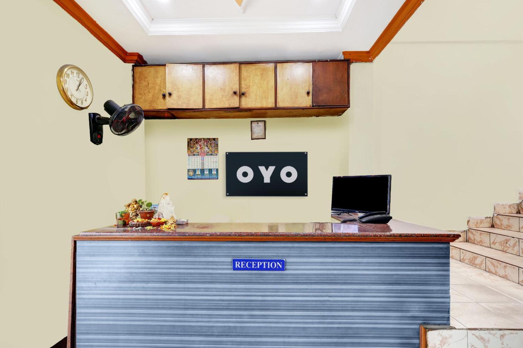 Hotel O Gangothri Lodge Visákhapatnam Kültér fotó